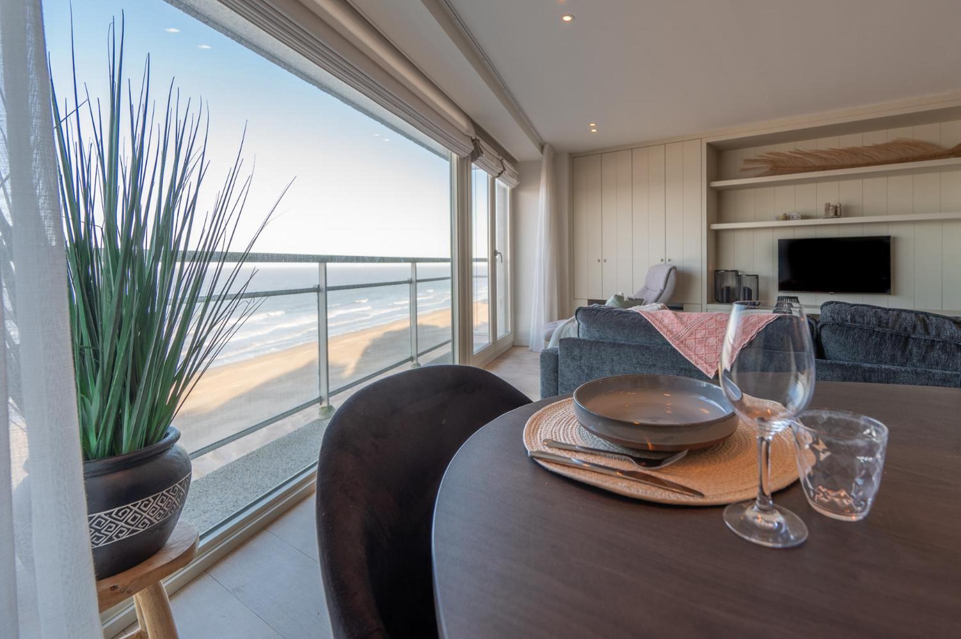 Appartement 7 Op De Zeedijk In Knokke Voor Max 6 Personen Knokke-Heist Eksteriør bilde